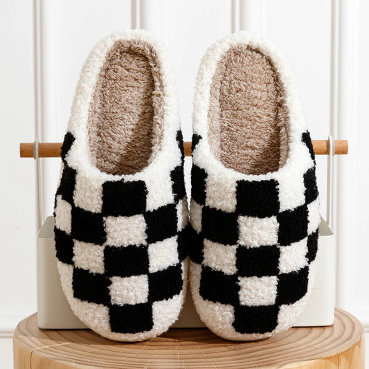 Retro 1980s Checkered Plush Slippers