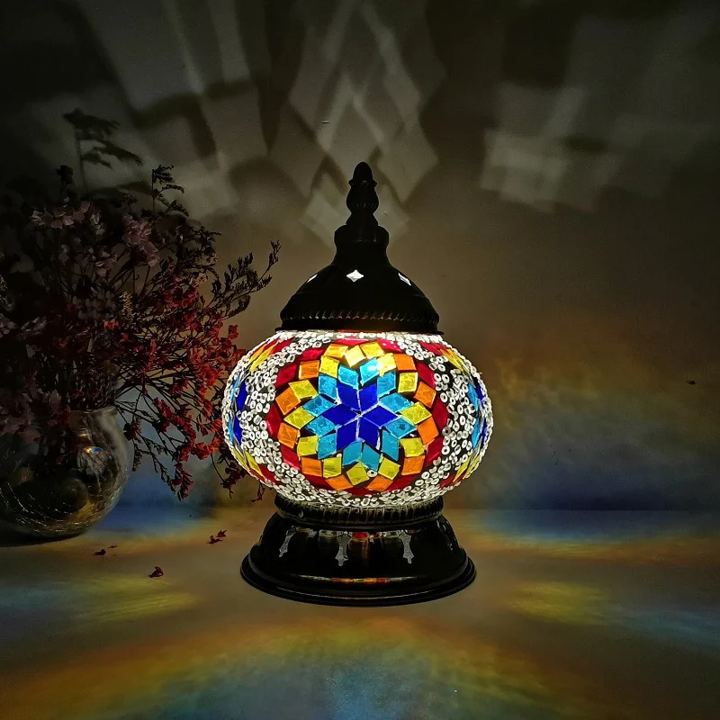 Mosaic Stained Glass Table Lamp